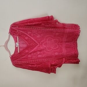 Kindred-NWT Elegant fitted Pink Lace Blouse/kimono/top